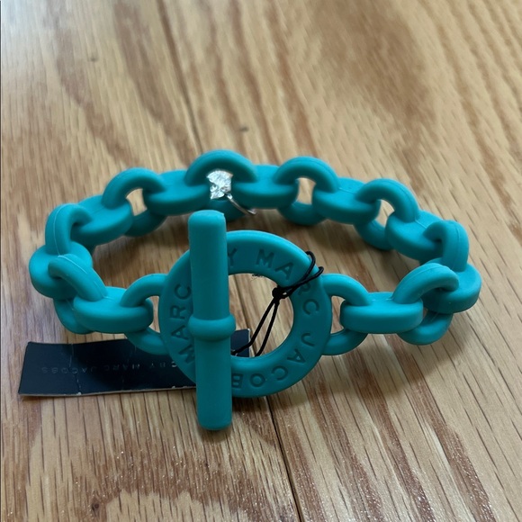 New ! Marc Jacobs aqua lagoon stretch logo Chain Bracelet. - Picture 2 of 7